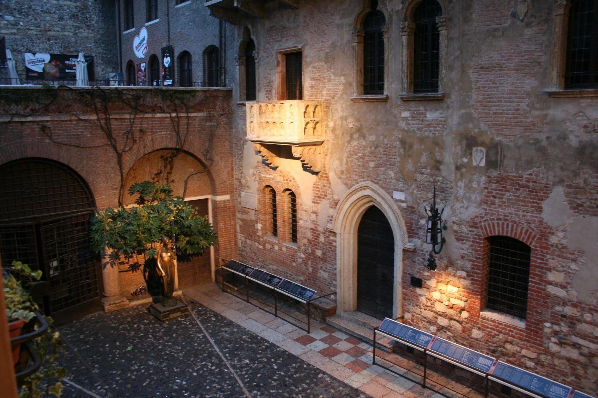 La Corte Di Giulietta Verona Exterior foto